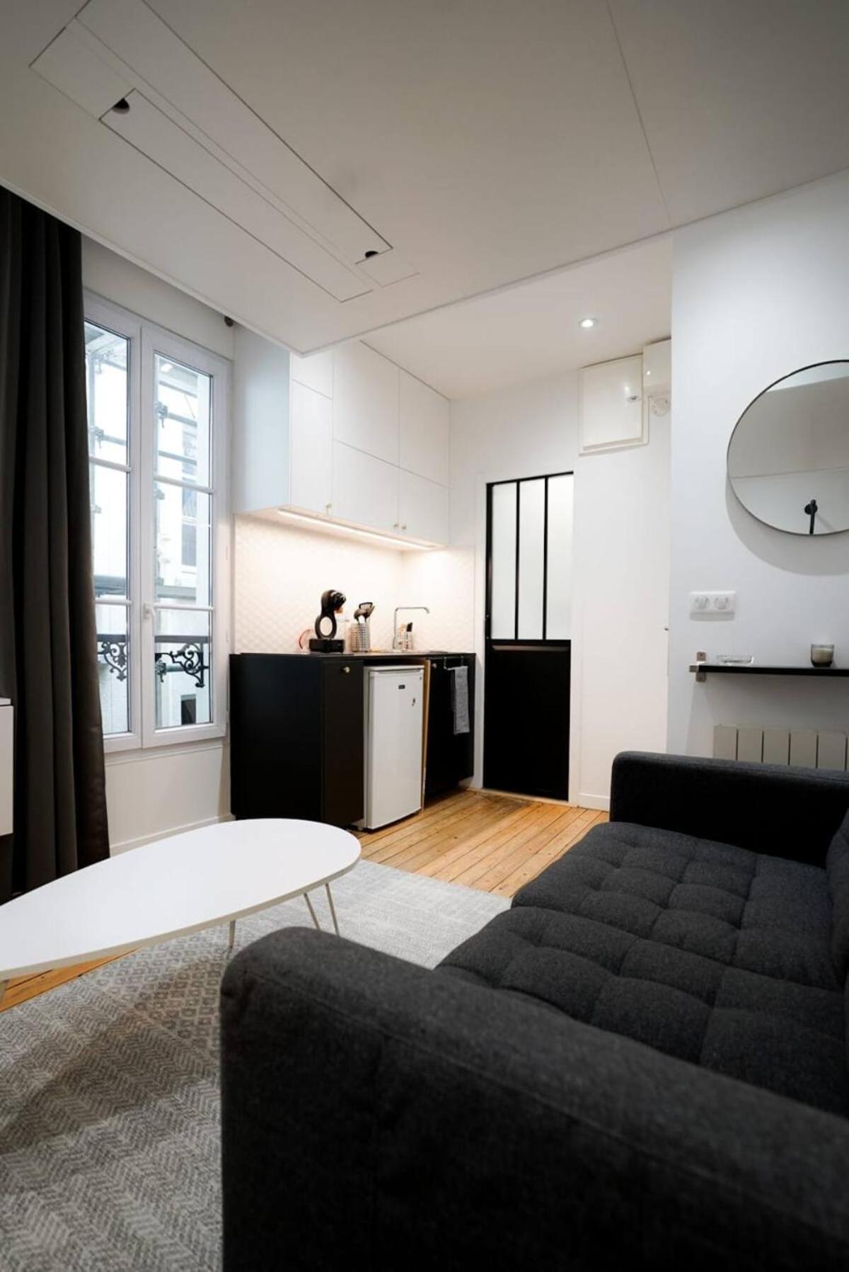 Petit Tres Appartement